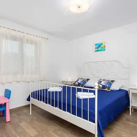 Villa House Begonia Krk With Heated Swimming Pool Zgaljic