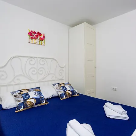 Villa House Begonia Krk With Heated Swimming Pool Zgaljic