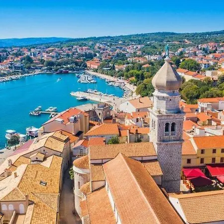 House Begonia Krk With Heated Swimming Pool Villa *