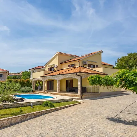 Βίλα House Begonia Krk With Heated Swimming Pool